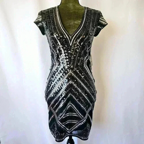๐ NWT ๐ Express V-Neck Sequin Mini Dress, Black and Silver, Size XS - Picture 7 of 10